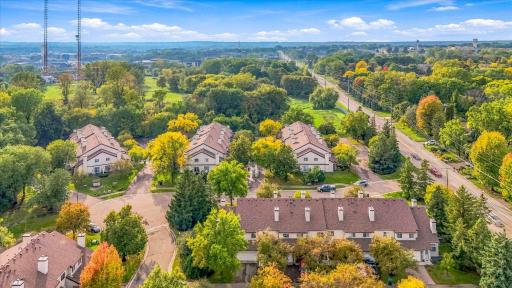 4068 Wilshire Circle, 43, Shoreview, MN 55126