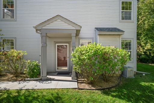 16914 79th Avenue N, Maple Grove, MN 55311