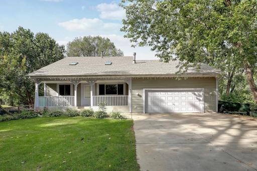 Photo for 98 Australian Avenue, Little Canada, MN 55117 - listing #7145359 8710Photography-Web-Friendly-98-Australian-Ave-Little-Canada-MN-55117-1.jpg