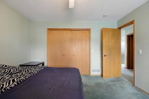 8710Photography-Web-Friendly-98-Australian-Ave-Little-Canada-MN-55117-34.jpg