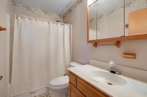 8710Photography-Web-Friendly-98-Australian-Ave-Little-Canada-MN-55117-37.jpg
