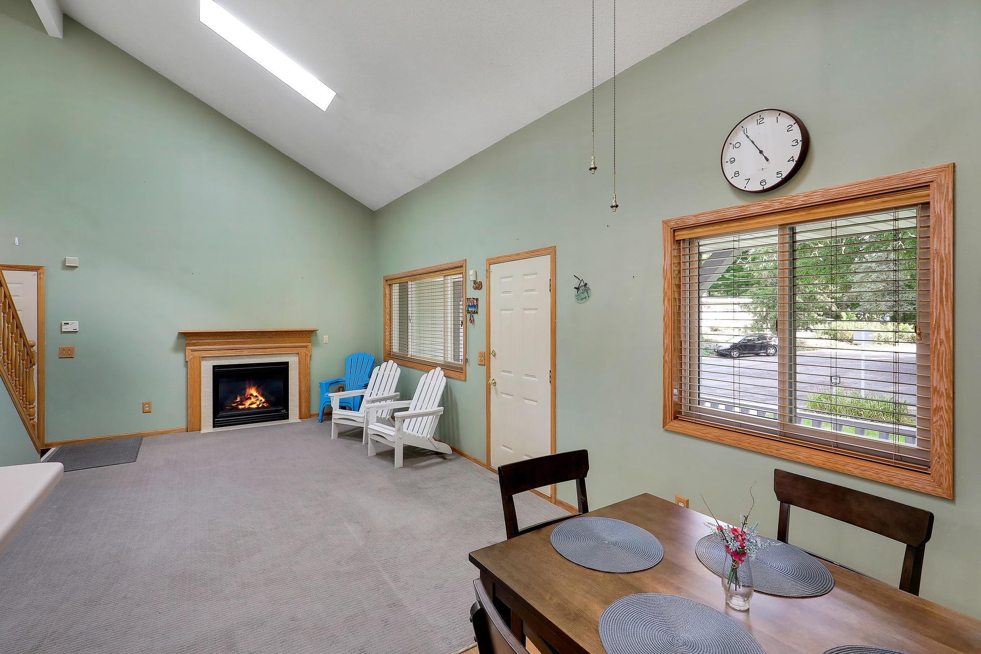 Vaulted Living/Dining: Skylight, Gas Fireplace, Big Window