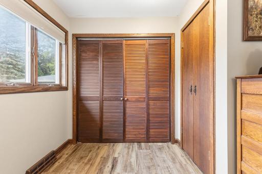 402 N Minnesota Street, Marshall, MN 56258