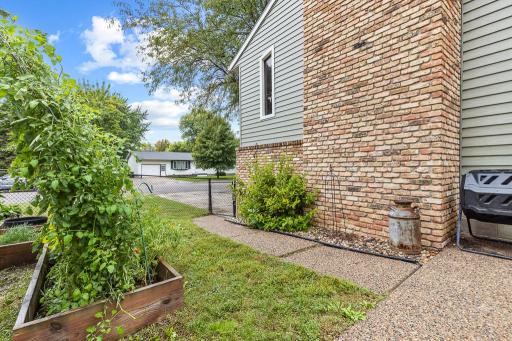 402 N Minnesota Street, Marshall, MN 56258