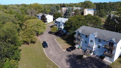 220 Hallam Avenue S, Mahtomedi, MN 55115