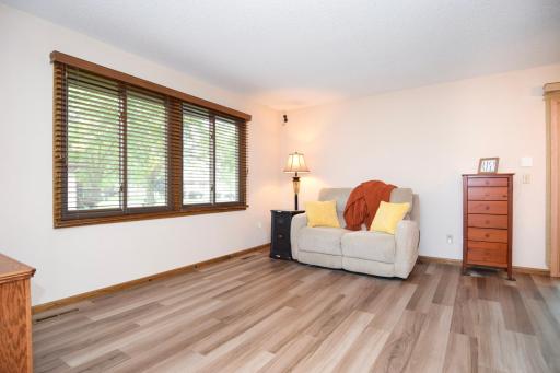 8724 N Maplebrook Circle, Brooklyn Park, MN 55445
