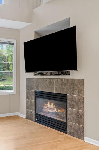11-web-or-mls-320 Willoughby Way W-11.jpg