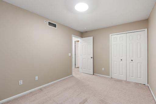 26-web-or-mls-320 Willoughby Way W-26.jpg