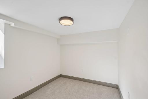 552 Fairview Avenue S, Saint Paul, MN 55116