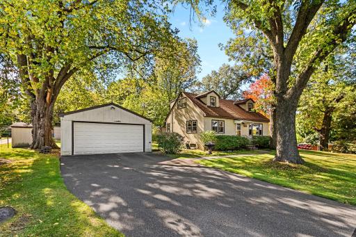 1195 7th Street NW, New Brighton, MN 55112