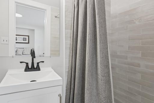 4655 5th Street NE, Columbia Heights, MN 55421