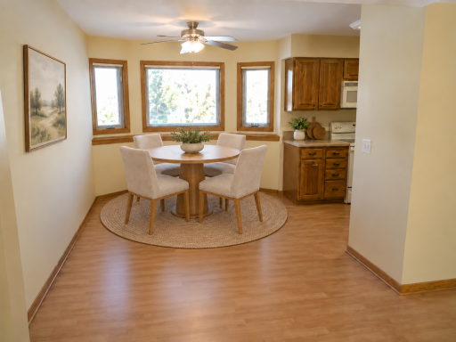 Lower level dining and kitchen area (virtually staged).