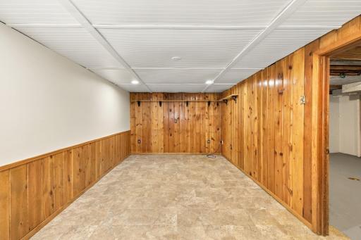 537 2nd St Court E, West Fargo, ND 58078