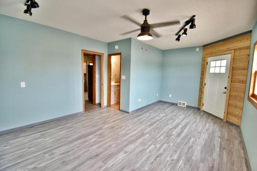 500 Atlantic Avenue, Kandiyohi, MN 56251