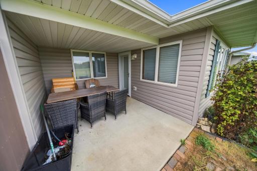 1812 Clubhouse Drive NE, Stewartville, MN 55976