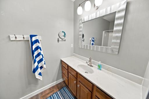 1812 Clubhouse Drive NE, Stewartville, MN 55976