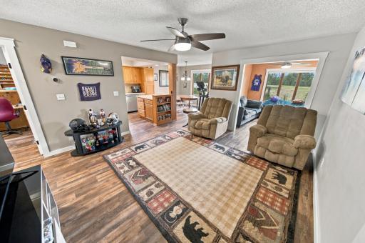 1812 Clubhouse Drive NE, Stewartville, MN 55976