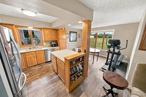 1812 Clubhouse Drive NE, Stewartville, MN 55976