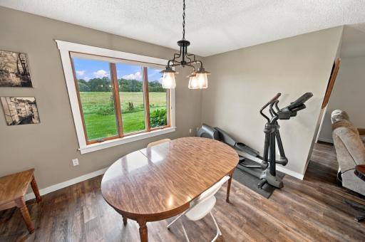 1812 Clubhouse Drive NE, Stewartville, MN 55976