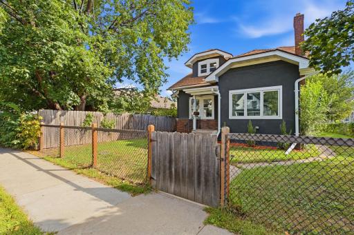 2810 Penn Avenue N, Minneapolis, MN 55411