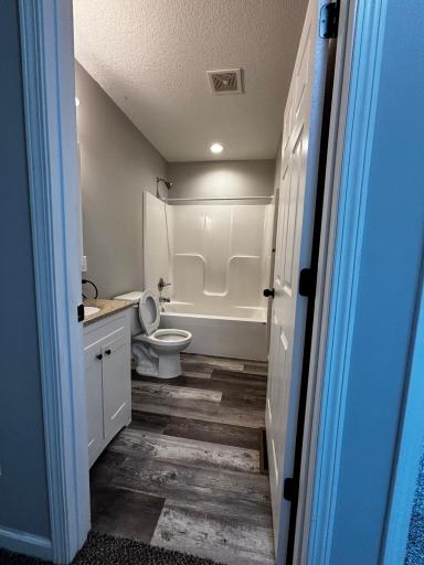 Upper level bathroom