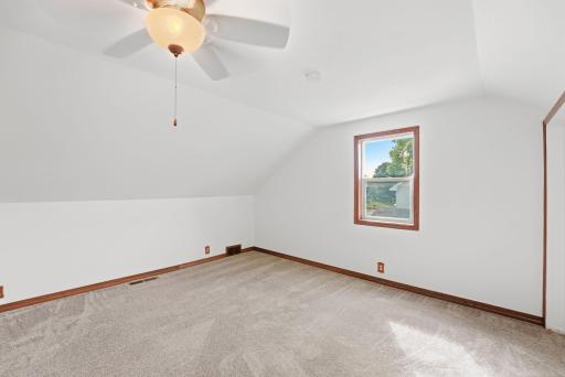416 2nd Street SE, Willmar, MN 56201