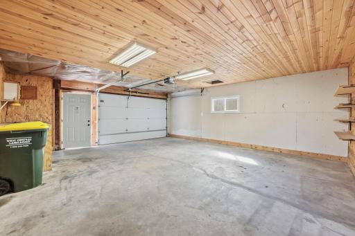 416 2nd Street SE, Willmar, MN 56201