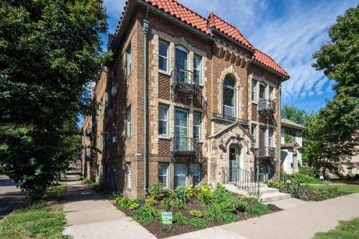 3252 Fremont Avenue S, 203, Minneapolis, MN 55408