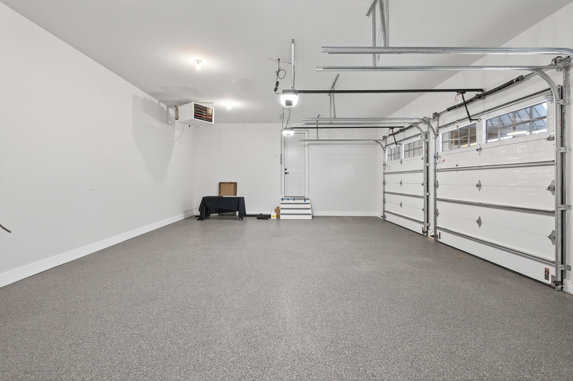 98_641_Park_St_E98_mls.jpg