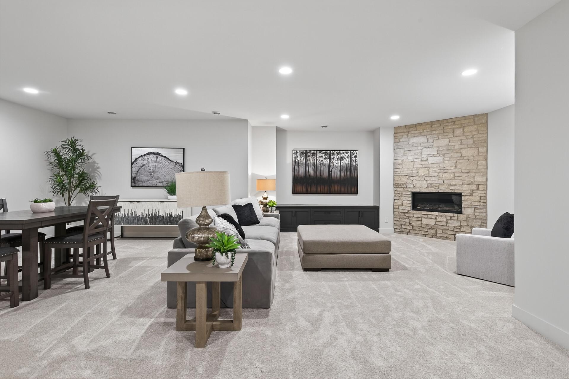 87_641_Park_St_E87_mls.jpg