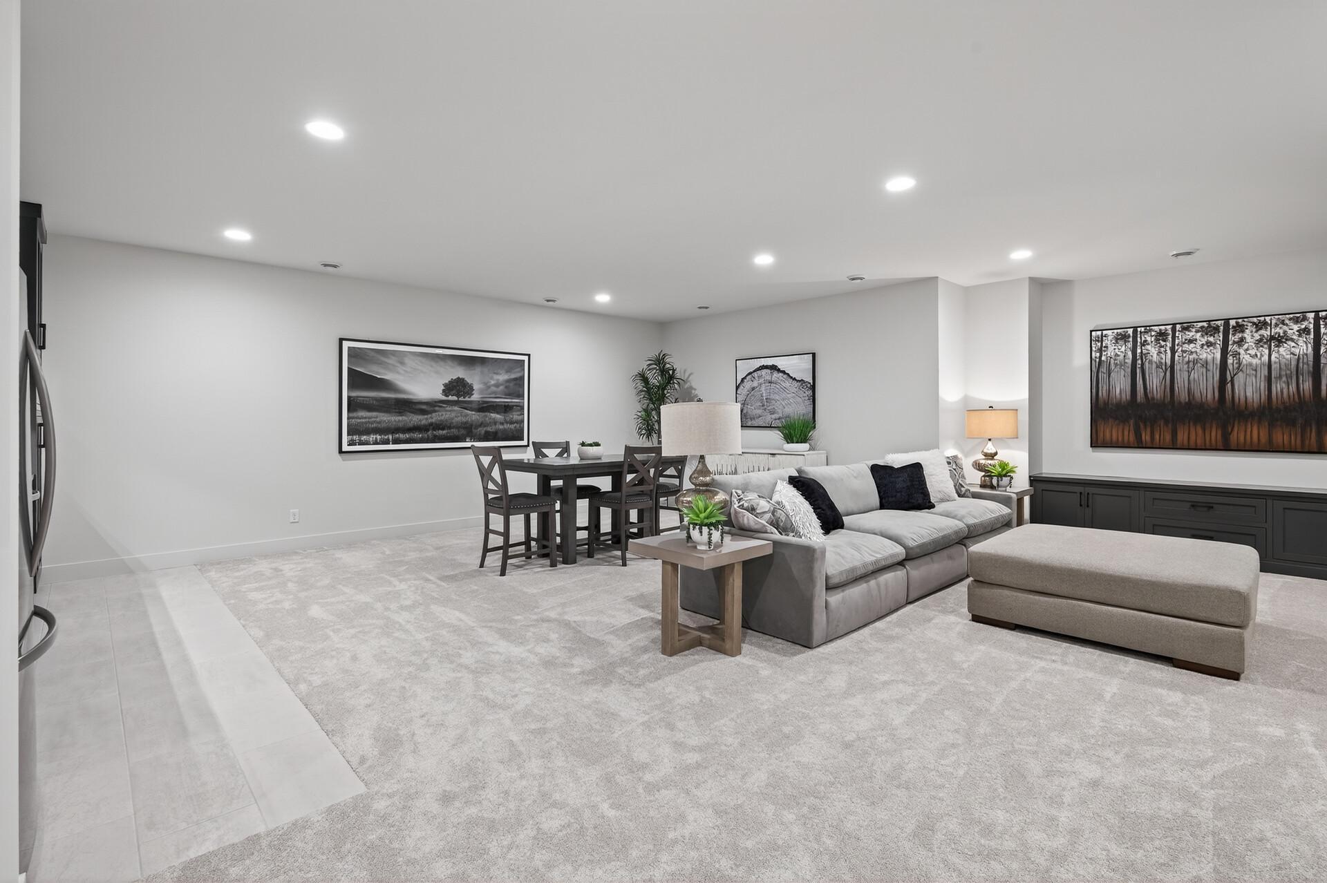 83_641_Park_St_E83_mls.jpg