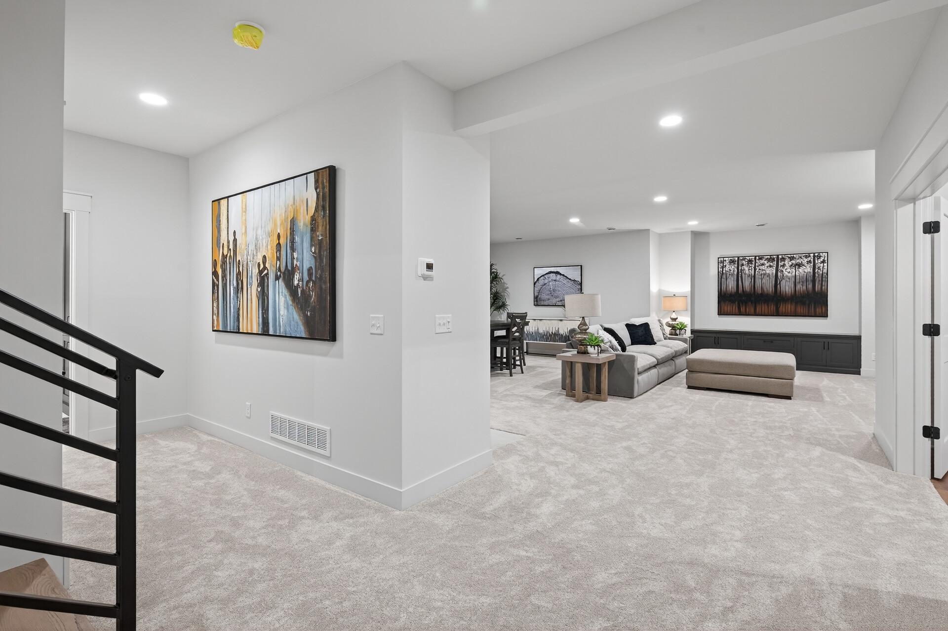 82_641_Park_St_E82_mls.jpg