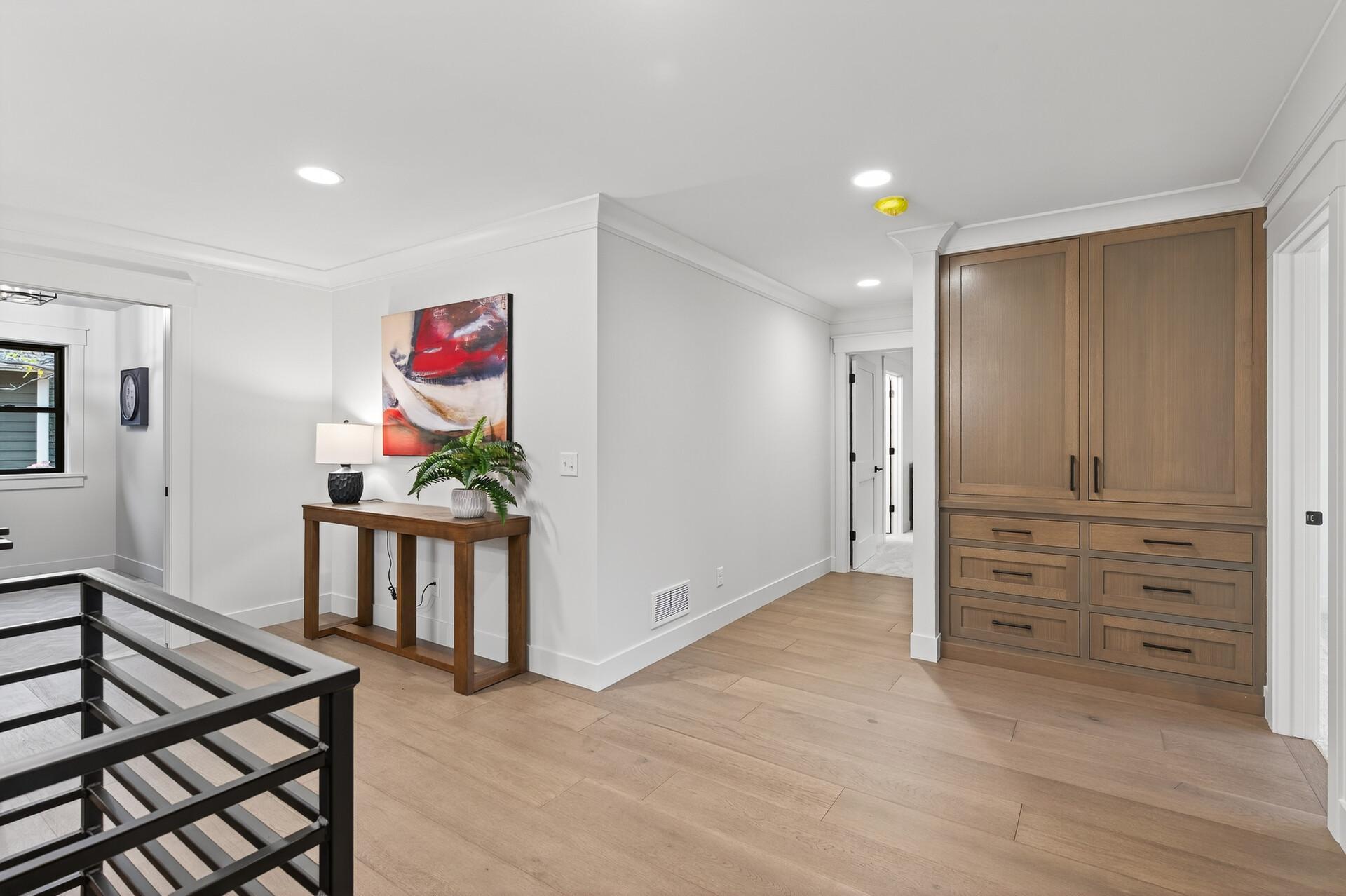 49_641_Park_St_E49_mls.jpg