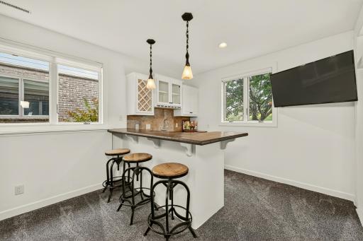 874 Diseworth Court NE, Byron, MN 55920
