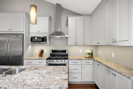 11887 Minnetonka Boulevard, Minnetonka, MN 55305
