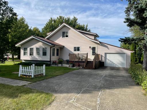 404 1st Street NW, Grand Meadow, MN 55936