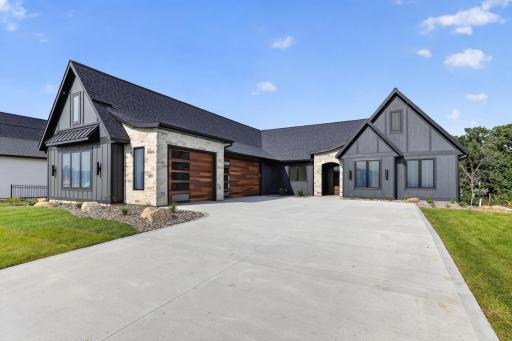 3373 Bella Terra Road NE, Rochester, MN 55906