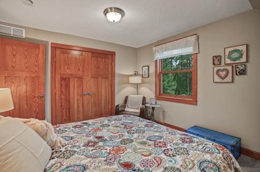 4844 Pinecroft Court N, Stillwater, MN 55082