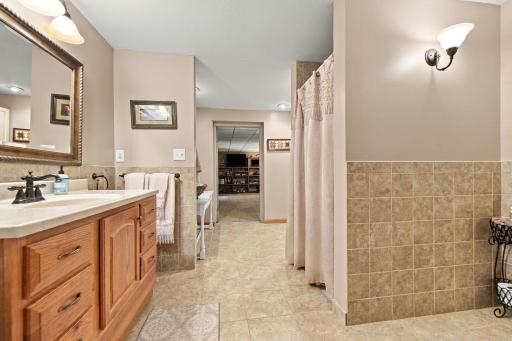 8792 154th Street W, Prior Lake, MN 55372