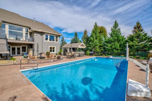 2928 Jonquil Trail N, Lake Elmo, MN 55042