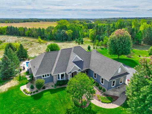2928 Jonquil Trail N, Lake Elmo, MN 55042
