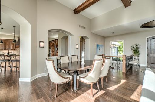 2928 Jonquil Trail N, Lake Elmo, MN 55042