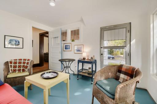 3300 15th Ave S ` - Web Quality - 011 - 11 Sunroom.jpg