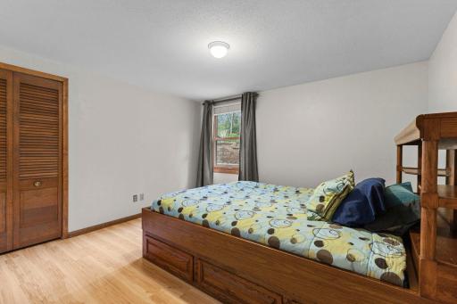 7181 Foxboro Lane, Woodbury, MN 55125