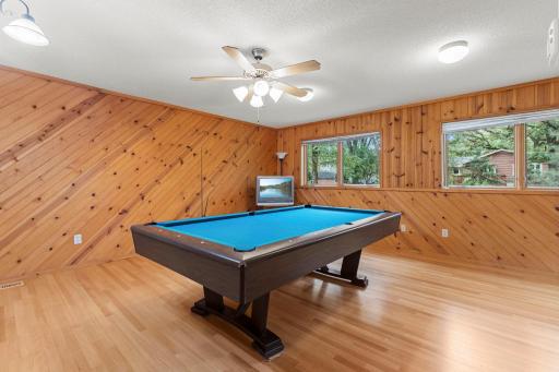 7181 Foxboro Lane, Woodbury, MN 55125