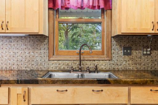 7181 Foxboro Lane, Woodbury, MN 55125