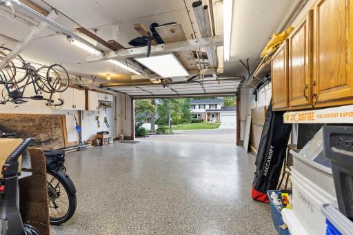 7181 Foxboro Lane, Woodbury, MN 55125