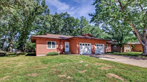 2810 Hallie Lane, Eau Claire, WI 54703