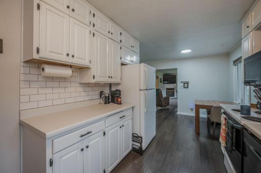 2437 Albion Avenue, Fairmont, MN 56031