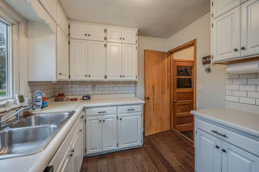 2437 Albion Avenue, Fairmont, MN 56031